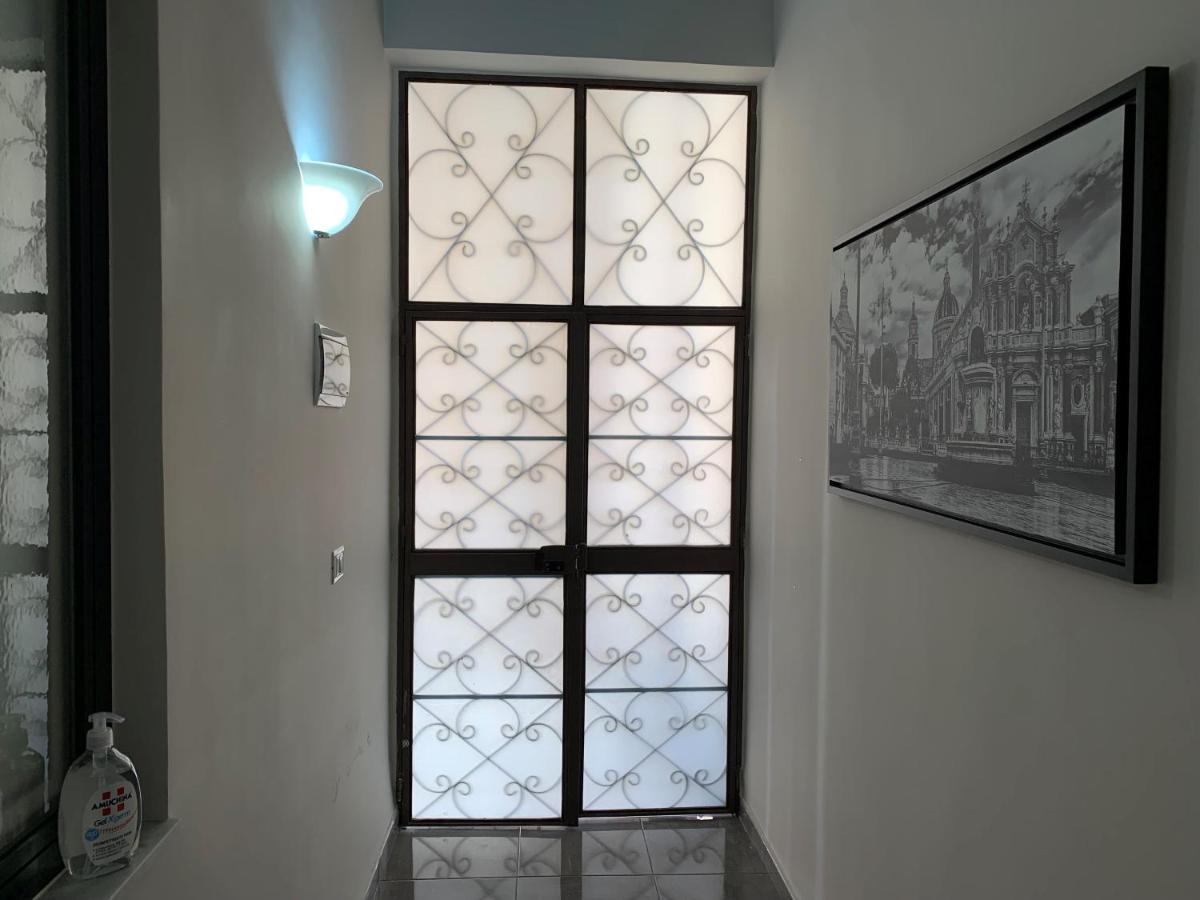 Mita Apartments Catania Exteriör bild